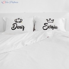 Lenjerie de Pat Personalizata ? Mr. King &amp;amp; Mrs. Queen (100% Bumbac) foto