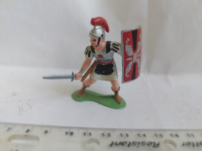 bnk jc Hong Kong - soldat roman - sabie si scut foto