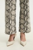Answear Lab stilettos de piele culoarea bej