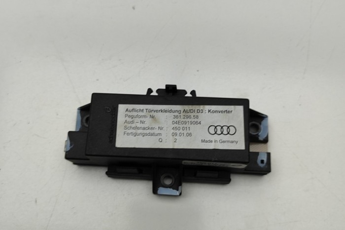 AUDI A8 D3 4E2, 4E8 2006 OEM: 04E0919064 SKU: 30272513