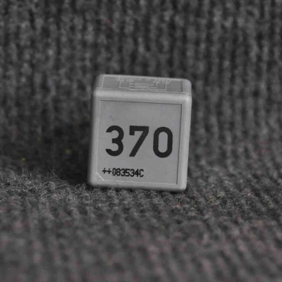 Alt modul de control VW PASSAT B7 362 2010 OEM: 8D0951253 1551495 foto