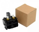 Solenoid/bloc valve suspensie aer pentru BMW E61, E70, E71