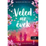 Veled az &eacute;vek - Roxie Cooper