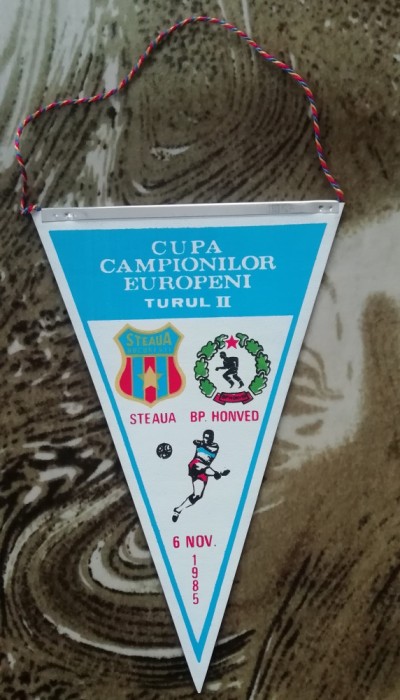 D9 123 - fanion - sport - fotbal - Steaua Bucuresti - BP Honved - CCE - 6 noiembrie 1985