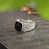 Inel Statement Gothic-Vintage Design ,Molten Metal si Piatra Neagra