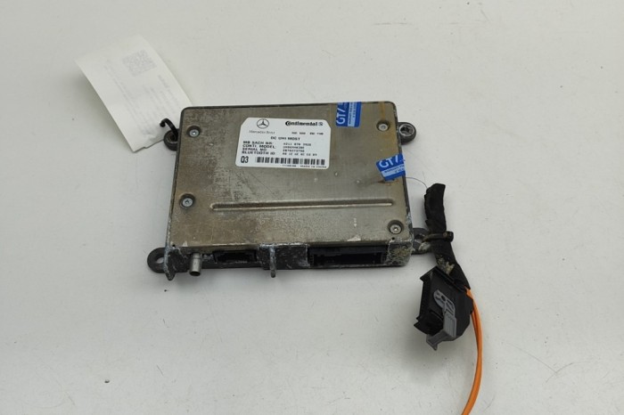Modul de control Bluetooth MERCEDES-BENZ CLS C219 2005 OEM: A2118703926 31383571