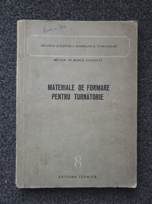 MATERIALE DE FORMARE PENTRU TURNATORIE 8