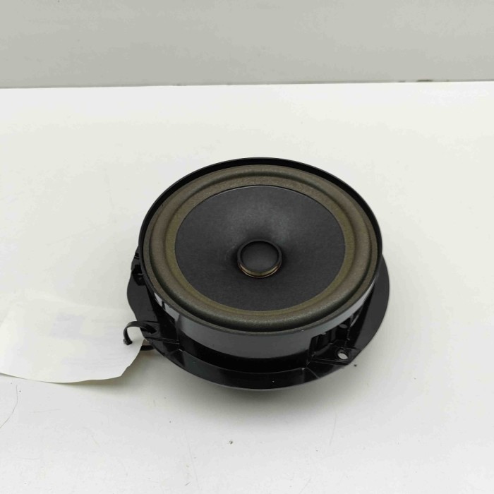 Difuzor ușă dreapta spate AUDI Q4 SUV F4B 2024 OEM: 11A035710 32043221