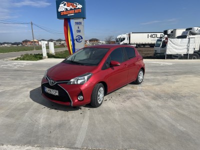 Toyota Yaris foto