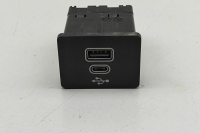 USB FORD PUMA J2K, CF7 2024 OEM: NX7T-14F014-AD | 31989229 foto
