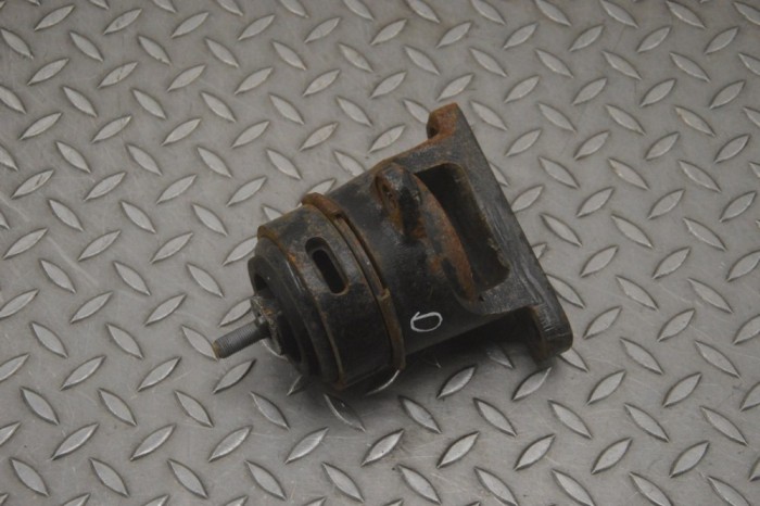 Suport motor dreapta SSANGYONG KORANDO 2016 22832590