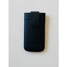 Husa Universala Bugatti Marimea ML ( 70x128 mm) Negru