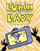 Lunch Lady and the Picture Day Peril: Lunch Lady #8 foto