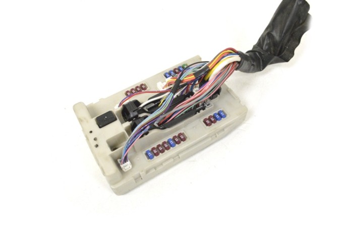 Modul de confort INFINITI M30 2012 OEM: 284B71MS0B | 13750279