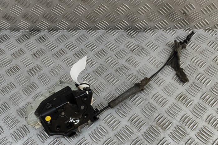 &Icirc;ncuietoare ușă st&acirc;nga spate PORSCHE PANAMERA 970 2010 OEM: 8K0839015 30780567
