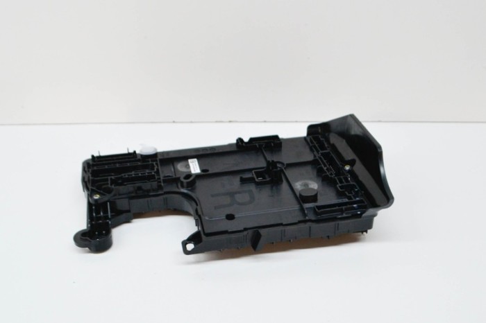 TESLA MODEL 3 2021 OEM: 1567454-00-B,1566853-00-A,1497848-00-E SKU: 15442304