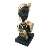 Cumpara ieftin Statueta decorativa, Femeie Africana cu vas in spate, 24 cm, 535H