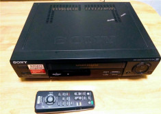 Video recorder VHS Sony, telecomanda foto