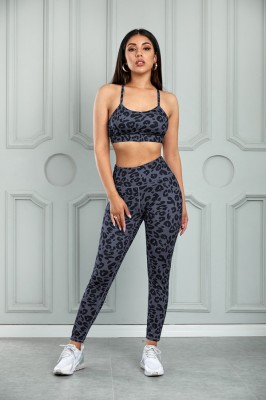 T553-9918 Compleu sport/casual din bustiera si colanti model leopard foto