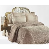 Set Lenjerie + Cuvertura de lux Matlasata cu broderie Eleganta 6 piese Maro deschis
