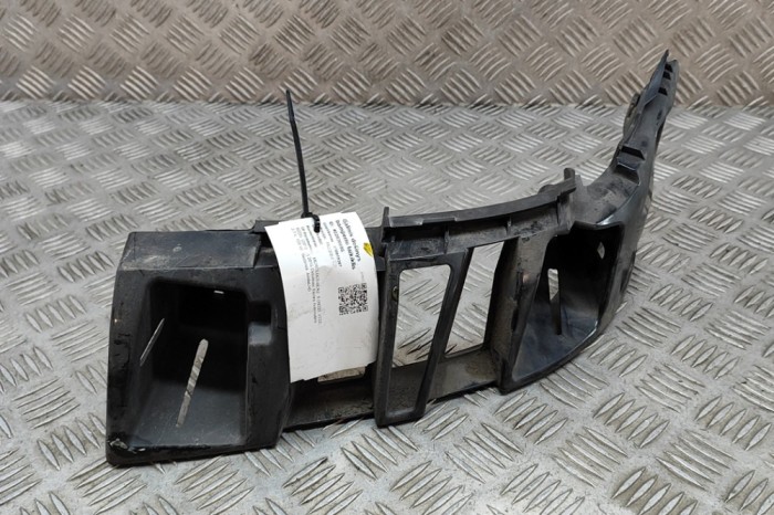 Suport bara de protecție dreapta spate MERCEDES-BENZ S W222, V222, X222 2015 OEM: A2228800812 22830885