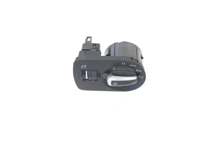 Modul de control comutator faruri AUDI A1 Sportback 8XA, 8XF 2014 OEM: 8P0919093,8X2941531AE 11239431