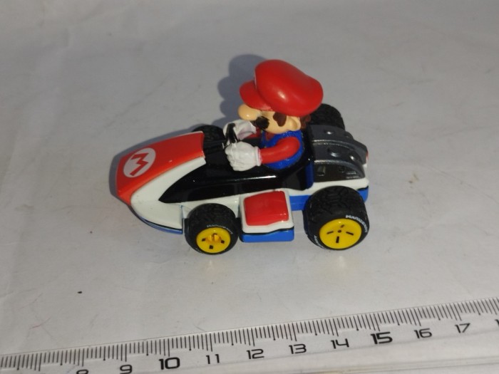 bnk jc Mario Kart - pull back