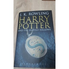 Harry Potter and the Deathly Hallows - J. K. Rowling