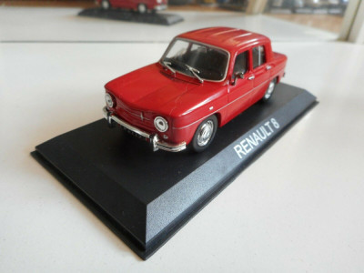 Macheta RENAULT 8 1962 - DeAgostini Masini de Legenda Bulgaria , 1/43, noua. foto