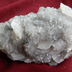 Specimen minerale - FLOROCALCIT PE SIDERIT (BB2)