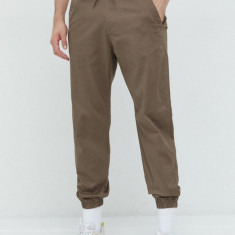 Abercrombie & Fitch pantaloni barbati, culoarea maro