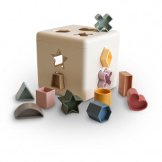 Mushie Shape Sorting Box jucărie interactivă cu piese care se pot insera 1 buc