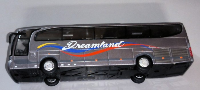 MACHETA AUTOCAR REALTOY MERCEDES BENZ- TRAVEGO 1/64 CHINA