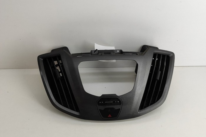 Gura de ventilație planșa de bord FORD TRANSIT Furgon 2018 OEM: BK31-18835-AE,BK31-18835-AE37ME,BK31-V018B09-BCW,BK31-V018B08-BCW | 26918596