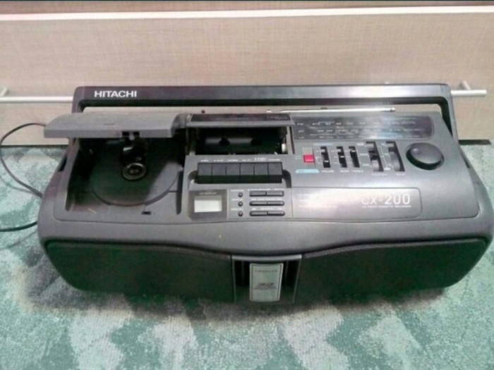 Casetofon vechi hitachi