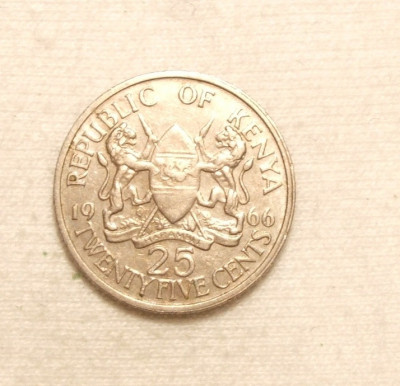 KENYA 25 CENTI 1966 foto