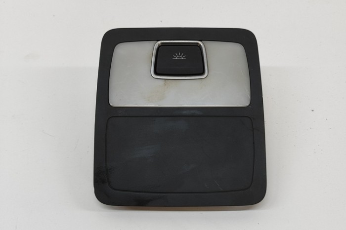 Iluminare interioară AUDI Q7 4L 2014 OEM: 4L0947163,4L0947164A 30981141