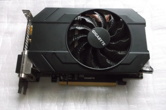 Placa video GIGABYTE GeForce GTX 960 OC 2GB GDDR5 128-bit HDMI