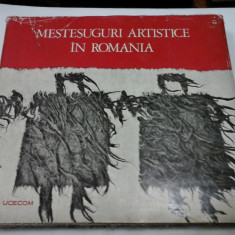 MESTESUGURI ARTISTICE IN ROMANIA - OLGA HORSIA, PAUL PETRESCU