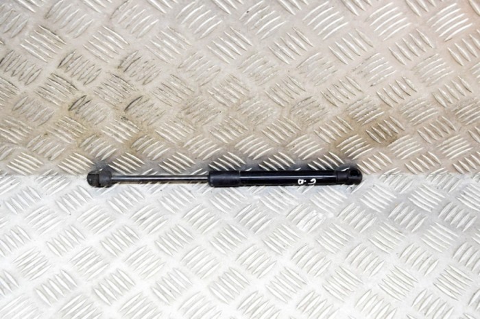 Amortizor haion dreapta AUDI A5 Cabrio 8F7 2013 OEM: 8F0827550A | 20351214