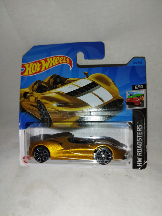 bnk jc Hot Wheels 2023 - McLaren Elva - 82/250