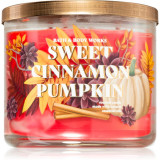 Bath &amp; Body Works Sweet Cinnamon Pumpkin lum&acirc;nare parfumată 411 g