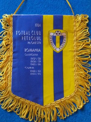 Fanion fotbal - FC PETROLUL PLOIESTI foto