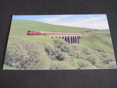Tren Manchester Pullman pe Viaductul Arten Gill, Linia Settle-Carlisle . Ilustrată Temă Feroviară de Colecție foto