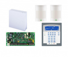 Centrala Paradox SP 4000; intrari de zona sau 8 cu ATZ, extensibila la 32 zone; suporta 32 zone radio in conjunctie cu RX1; 2 partitii (1 partitie dac foto