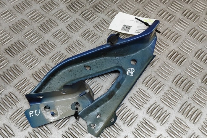 Suport aripa dreapta față TESLA MODEL Y 2021 OEM: 1487440-00-A,1487578-00-A 30617507