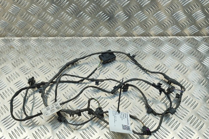 Cablaj senzor de parcare față AUDI Q7 4M 2016 OEM: 4M0971095 | 32061173