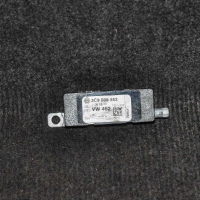 Amplificator de antena VW PASSAT Variant B6 3C5 2010 OEM: 3C9035552 | 2188755 foto