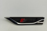 Emblema aripa st&acirc;nga AUDI A5 F53 2019 OEM: 8W6853601B | 31864294