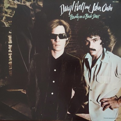 Vinil LP Daryl Hall And John Oates &amp;ndash; Beauty On A Back Street (VG+) foto